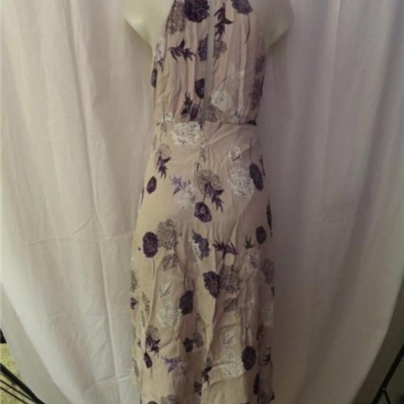 ASTR Grey Multi Floral Midi Dress - Picture 5 of 5